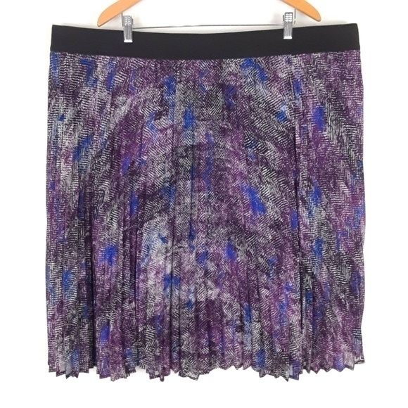 Lane Bryant Pleat Skirt Size 26/28 4X - Picture 2 of 5